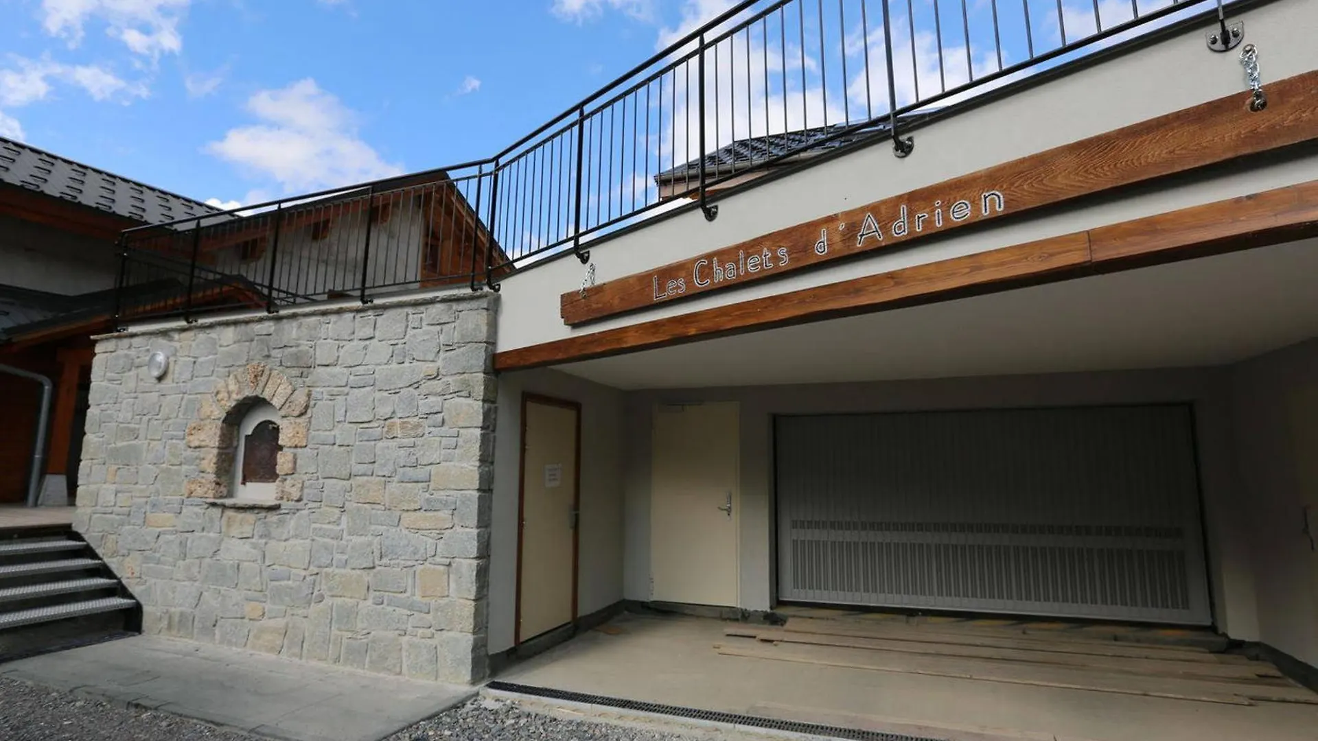 Appartement 3 Pieces - 6 Pers, 4* - Proche Remontees Et Commerces, Balcons, Wifi, Animaux Bienvenus - Fr-1-263-213 Валуар 0*,